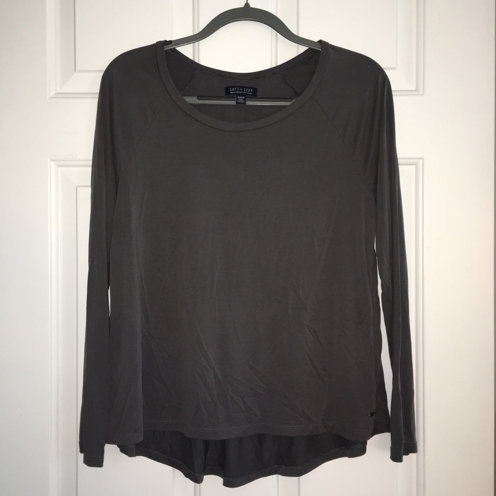 American Eagle Long Sleeve Gray Top